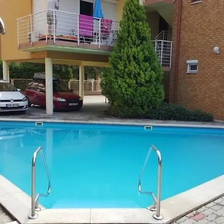 Διαμέρισμα Paddy Towers *